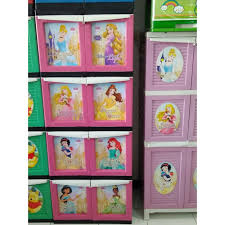 Walaupun lemari berbahan dasar kayu masih menjadi lemari yang. Harga Lemari Plastik Napolly Karakter 8 Pintu Terbaru Juli 2021 Biggo Indonesia