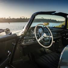 This Timeless 1960 Mercedes Benz 300 Sl Roadster Is Looking For A New Home Mercedes Benz 300 Mercedes Benz Mercedes