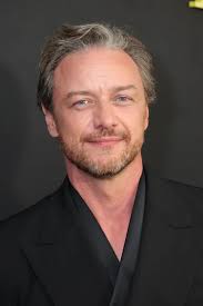 Rate this fine, fine man (James McAvoy) : r/VindictaRateCelebs