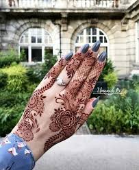 Kainaat E Tehreer In 2020 Back Hand Mehndi Designs Mehndi Designs Modern Mehndi Designs