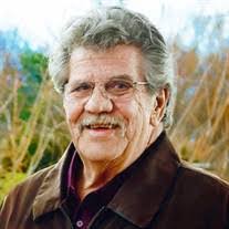 Richard Pineau's Instagram, Twitter & Facebook