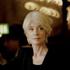 Françoise hardy's cancer treatments are causing her such pain that she wishes for the right to an assisted suicide, she said in an interview with french magazine femme acutelle. Musik Von Francoise Hardy Alben Lieder Songtexte Auf Deezer Horen