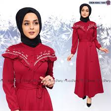 Modaperiy Com Adli Kullanicinin Tesettur Elbise Modelleri Abiye Panosundaki Pin Elbise Modelleri Elbise Urunler