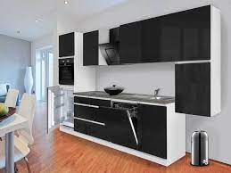 Modern stile siyah, beyaz kontrastı. Siradisi 35 Siyah Beyaz Mutfak Dolabi Ornegi