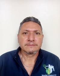 Cesar Vences's Instagram, Twitter & Facebook