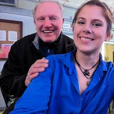 Come paint with me. Here's a little step by step of how I start my  paintings as an acrylic artist. This has changed over time. I remember when  I first started I