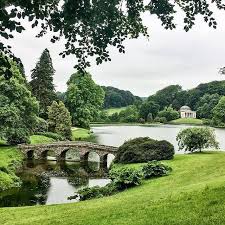 How Stunning Is This Shot Of Stourhead Gardens In Wiltshire Described As A Living Work Of Art This Landsca Visiting England Landscape Traditional Landscape