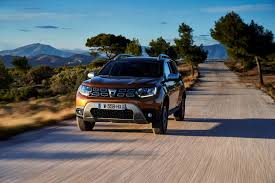 Bine echipată și cu sistem multimedia. Dacia Duster Tce 100 SpecificaÈ›ii Complete Auto Bild