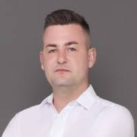 60+ "Bob Deakin" profiles