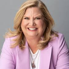 Got to celebrate my Vistage Worldwide, Inc. anniversary with one of my  faves, Todd Polderman and the best Chair, Dale Robinette. I am so grateful  for the peer advisory support system Vistage