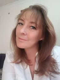 Karla Bowden's Instagram, Twitter & Facebook