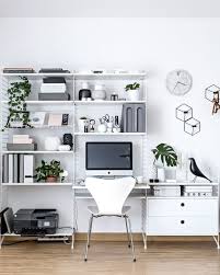 Memang kalau sedang dalam posisi berdiri tidak. Black And White Home Office Home Office Ideas Home Office Design Chic Home Office Home Office Design Home Decor Home Office Decor