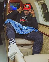 Oluwatobiloba daniel anidugbe, better known as kizz daniel, is a nigerian singer and songwriter. Audio Kizz Daniel Fvck You Mp3 Download