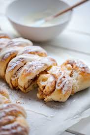 Cinnamon Roll Pull Apart Bread Rezept Rezepte Kuchen Rezepte Susses Geback