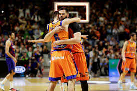 Originally known as the copa de españa de baloncesto. Copa Del Rey De Baloncesto El Valencia Destrona Al Campeon