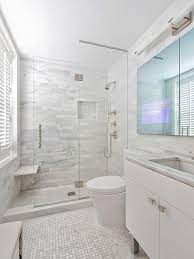 18 Functional Ideas For Decorating Small Bathroom In A Best Possible Way Bathrooms Remodel Small Bathroom Bathroom Remodel Master