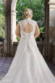 Brand Glamour Plus Bridal Style Beatrix Style Code 5632t Slim Shaped Lace Dress With Keyhole Bac Plus Size Wedding Gowns Plus Wedding Dresses Wedding Gowns