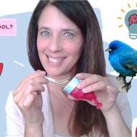 Kim Gillingham's Instagram, Twitter & Facebook