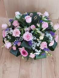 I would recommend sue's flowers to all future brides as the quality, service and price was unbeatable! Flowers By Sue Bellamy Bybellamy Twitter