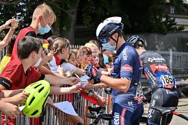 Dat zegt koersdirecteur eric demets aan waregem1. 5gyu3njji9gwym