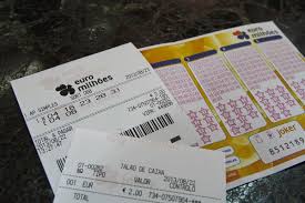 Em jogo no sorteio 061/2021 está um jackpot no valor de 62 milhões de euros. Euromilhoes Sera Desta Que A Sorte Bate A Sua Porta Confira Aqui A Chave Vencedora