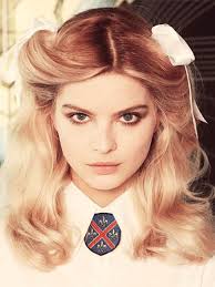 Die Schonsten Retro Frisuren Frisuren 70er 70er Jahre Frisur 80er Frisuren