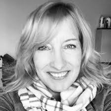 Laura Atchison's Instagram, Twitter & Facebook