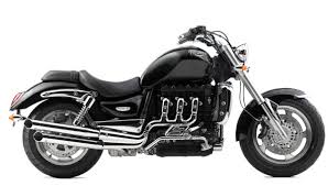 Обзор мотоцикла Triumph Rocket III Roadster 2015