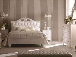 Here's an overview of seven classic and timeless, white bedroom sets that will bring a sophisticated look to any bedroom. Classic Bedroom Furniture Via Veneto Italian Bedroom Furniture Design Nobili Design