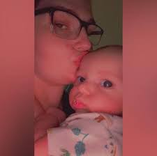 What color ribbon should I use for a Wallkill graduation lei?