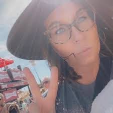 Darcy Sheehan's Instagram, Twitter & Facebook