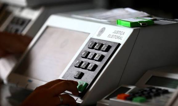 Sobe para 1.883 total de urnas substituídas em todo o país | Agência Brasil