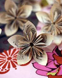 Diy wedding invitation ideas and tutorials. Diy Paper Flowers For Weddings Elizabeth Anne Designs