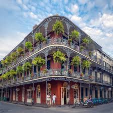 Charles avenue to the north, 1st street to the east, magazine street to the south, and toledano street to the west. Solo Female Travel In New Orleans What You Need To Know