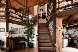 Distributors of fine stair parts for over 15 years. Rustic Stair Railing Ideas And Inspiration Hunker