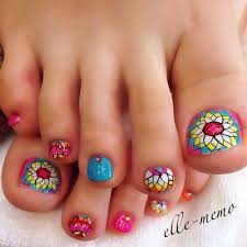 Decorado de uñas con puntos. Decoracion De Unas De Los Pies Para 2021 Esbelleza Com