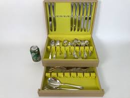 5 out of 5 stars. Large Set Of Wm Rogers Repousse Floral Pattern Reinforced Silverplate Flatware In Silverware Box Apx Service For 8 Like New Repousse Silver Plate Auction Items