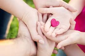 Trao đi yêu thương để nhận lại yêu thương