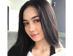 Sinopsis drama dia yang ku cinta. Biodata Syerinie Myra Pelakon Drama Dia Yang Ku Cinta Oh Hiburan