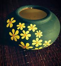 85 Easy And Beautiful Pottery Painting Ideas For Beginners Hercottage Pottery Painting Designs Pottery Painting Pottery Painting Ideas For Beginners