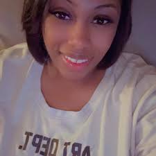 What job opportunities are available for a new mom in St. Charles County,  MO, with experience in childcare and home healthcare?