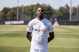 He is 22 years old from france and playing for borussia m'gladbach in the germany 1. Borussia Monchengladbach Marcus Thuram Im Portrat