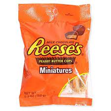 Whether you're dealing with kids or adults, peanut butter cookies are always a favorite at a gathering. Original Amerikanische Reese S Peanut Butter Cups Mini 4 99