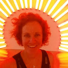 Connie Ogle's Instagram, Twitter & Facebook