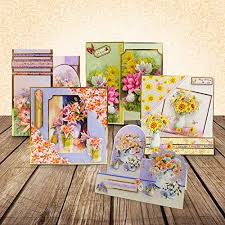 Complete with everything you need to make your own cards, from templates, folded card blanks, envelopes, toppers and embellishments, it's never been so easy to get crafty! Hunkydory Floral Favourites Designer Deco Large Collection Card Making Kits Arts Crafts Sewing Guardebem Com