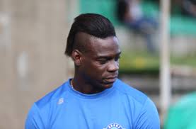 Последние твиты от mario balotelli (@finallymario). Mario Balotelli Is Swarmed By Hundreds Of Fans After Landing In Turkey Following Adana Demirspor Transfer