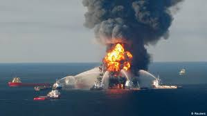 It was the largest oil rig in the world at as the film emphasizes, the deepwater horizon didn't pump oil. The Legacy Of Deepwater Horizon What Researchers Learned About Oil Spills Environment All Topics From Climate Change To Conservation Dw 24 02 2017