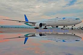 It is the world's largest twinjet. Gagah Tapi Boros Ulasan Boeing B 777 300 Er Garuda Indonesia Ishabripedia Us