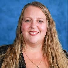 Melissa Hahn's Instagram, Twitter & Facebook