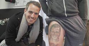 + body measurements & other facts. Messi Ronaldo Nee Wesley Wil Een Tattoo Van Wout Brama Sport Bndestem Nl